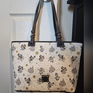 Dooney & Bourke Tote
